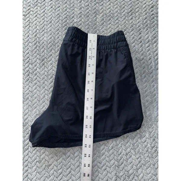 Vuori Clementine Women's 2.0 Short Lined Athletic Stretch Comfort Size XL - Image 11