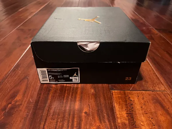 Jordan Air  1 mid se - Image 4