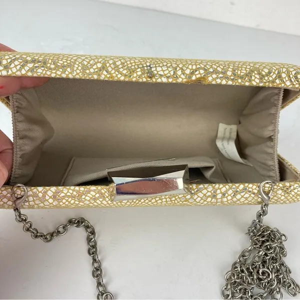 SONDRA ROBERTS Metallic Etched Box Clutch - Image 10