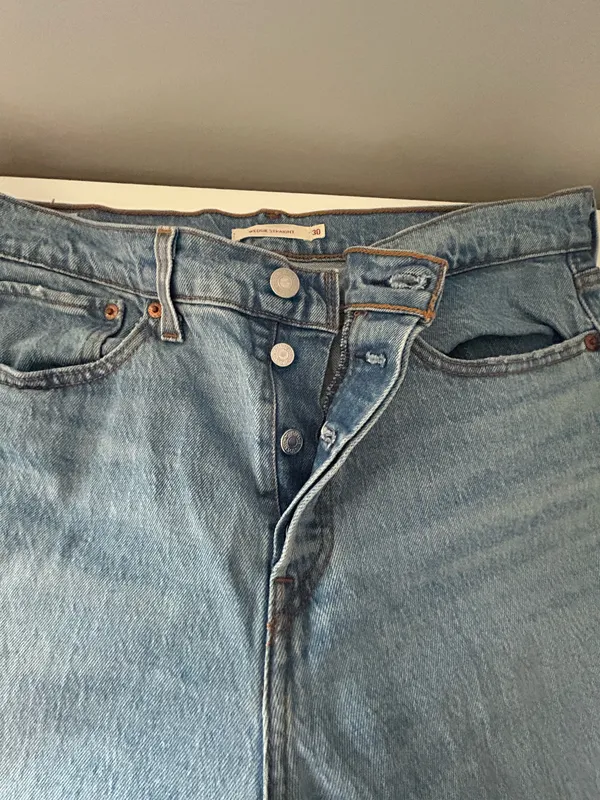 Levi’s Jeans - Image 3