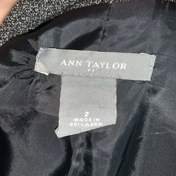Ann Taylor size 2 black tweed regency royalcore blazer - Image 3