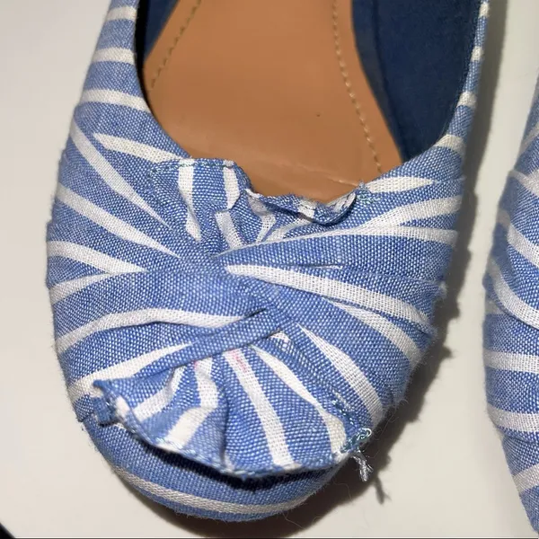 Bayard Blue & White Striped Knotted Slip-on Flats - Image 4