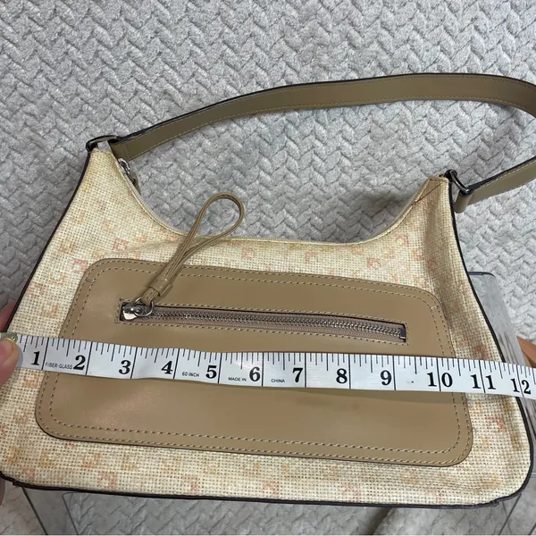 Liz Claiborne Y2K Tan Monogram Straw‎ Texture Preppy Shoulder Bag - Image 11