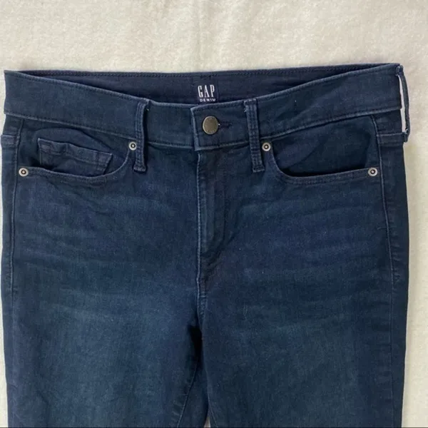 GAP True Skinny‎ Jean - Image 3