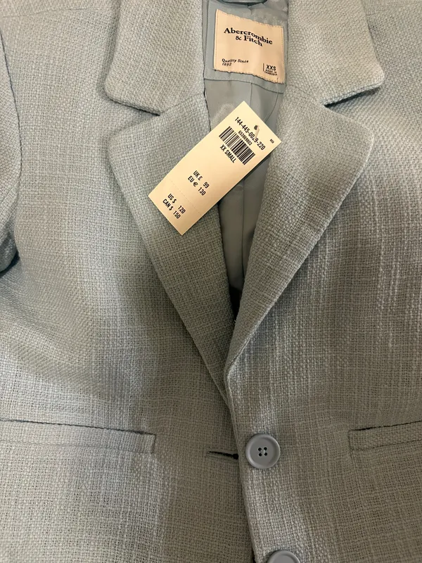 Abercrombie Matching Set - Image 2