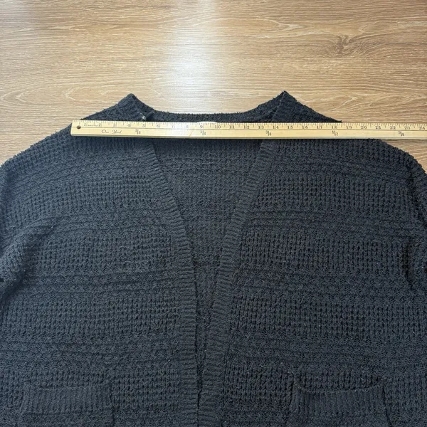 Buckle BKE Women's Black Open Front Cardigan Chunky Knit Pockets Size L Cozy Fall Style - Image 6