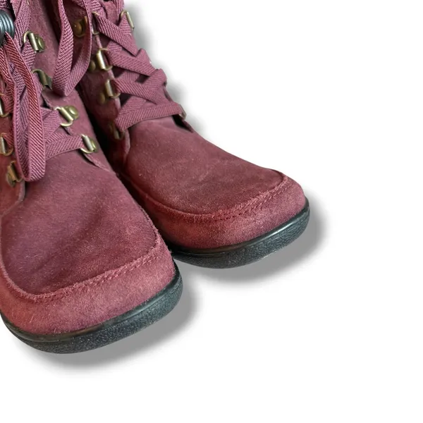 Clarks Ankle Boots Womens 8 Burgundy Suede Lace Up Zip Comfort Hiking Booties - Image 5