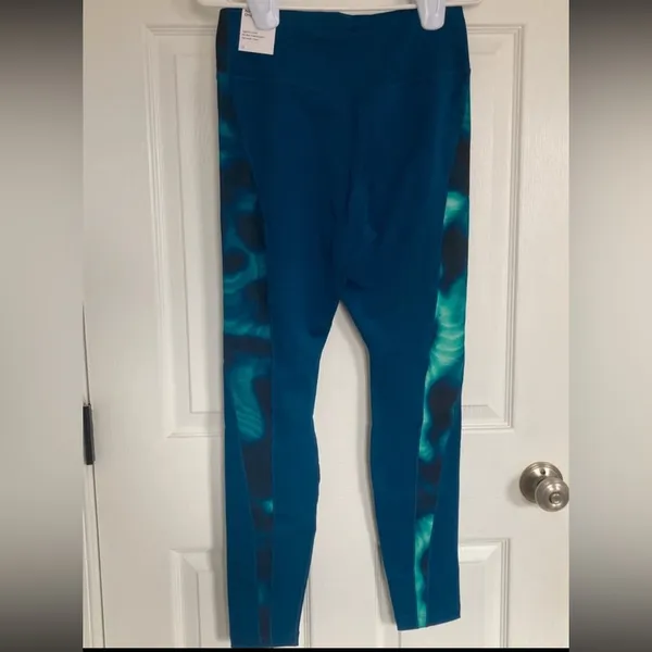 New Nike leggings - Image 2