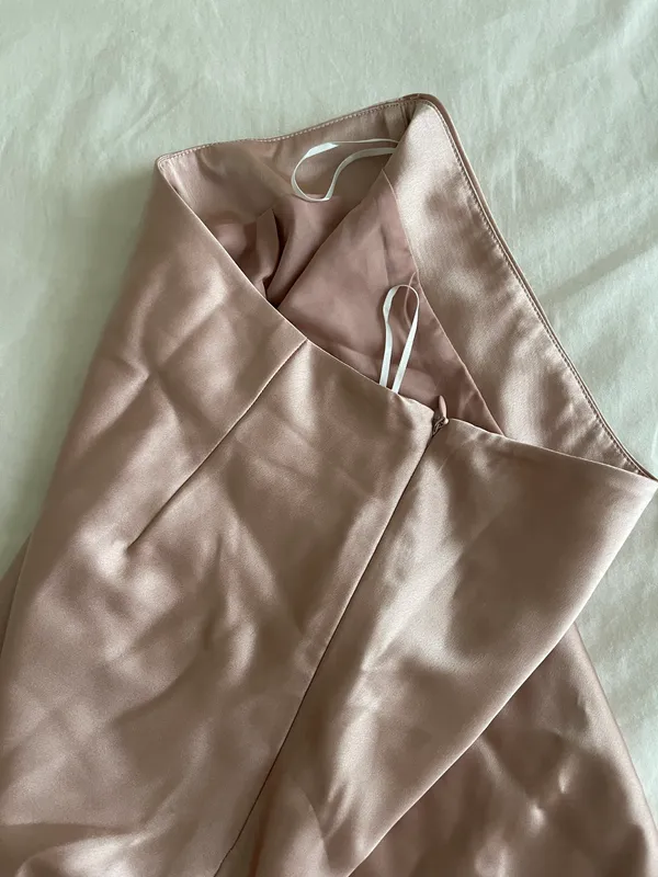 SheIn Mermaid Pink Satin Skirt - Image 5