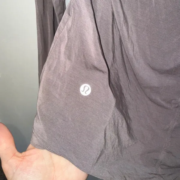 Lululemon V-Neck‎ Long Sleeve Women Size 4 Brown Excellent Tulip Back Activewear - Image 2