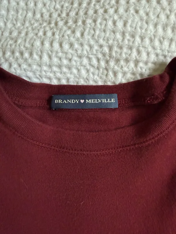 Brandy Melville tee - Image 3