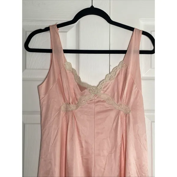 Mistee Vintage Nightgown Lingerie Womens Pink Lace Empire Waist Nylon USA Size M - Image 4