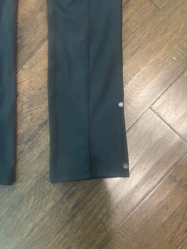 HALARA Black High Waist Pants. Medium EUC - Image 4