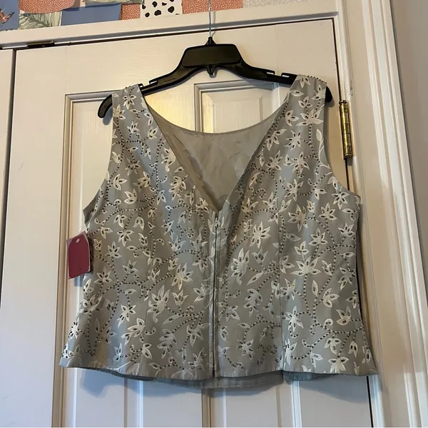 Vintage NWT JS Collection Silk Beaded Embroidered Sleeveless Blouse Size 16 - Image 2