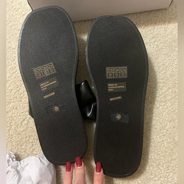 Bamboo Black Slide Sandals - Image 6