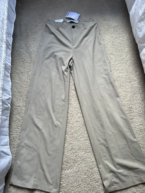 Bershka Wide-leg Tailoring Pants - Image 3