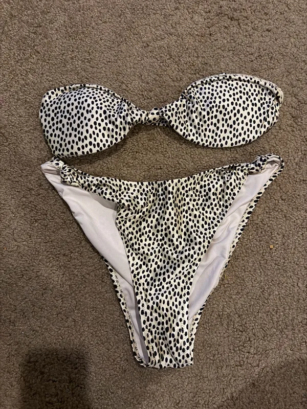 Kendall + Kylie Swimsuit - Image 3