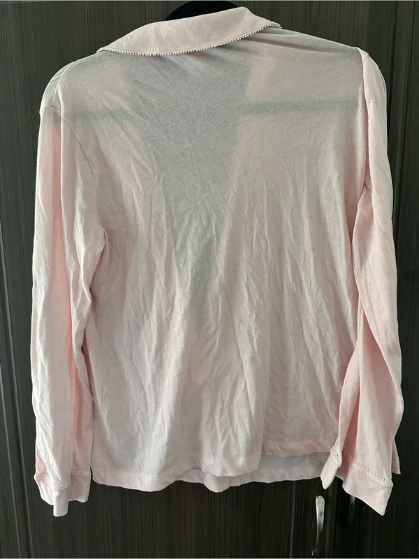 Victoria’s Secret medium pink pajama long sleeve top - Image 4