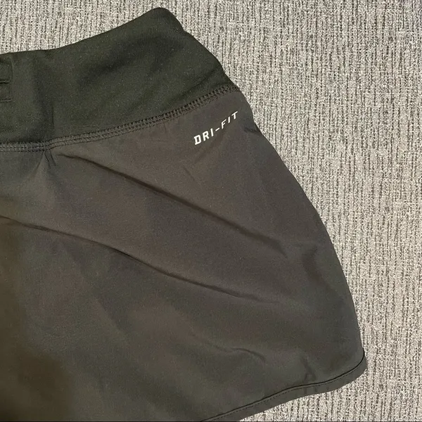 Nike Women’s Athletic Shorts - Image 7