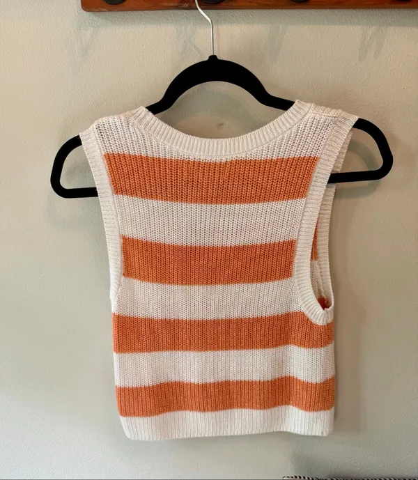 AE Striped Sweater Tank Top XS - Image 11