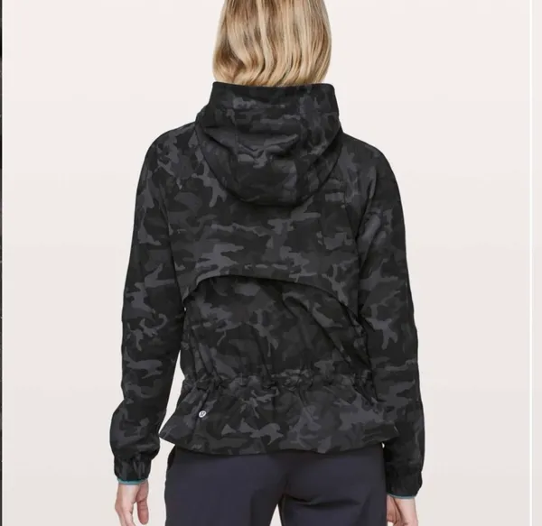 Lululemon Windbreaker Jacket - Image 2