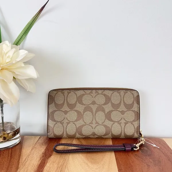 NWT Coach Long Zip Around Wallet‎ In Signature Canvas - Image 4