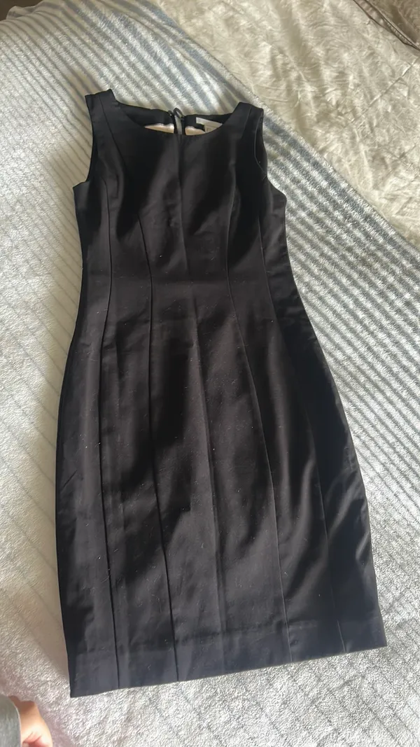 Professional Black dress Size 2 - Image 2