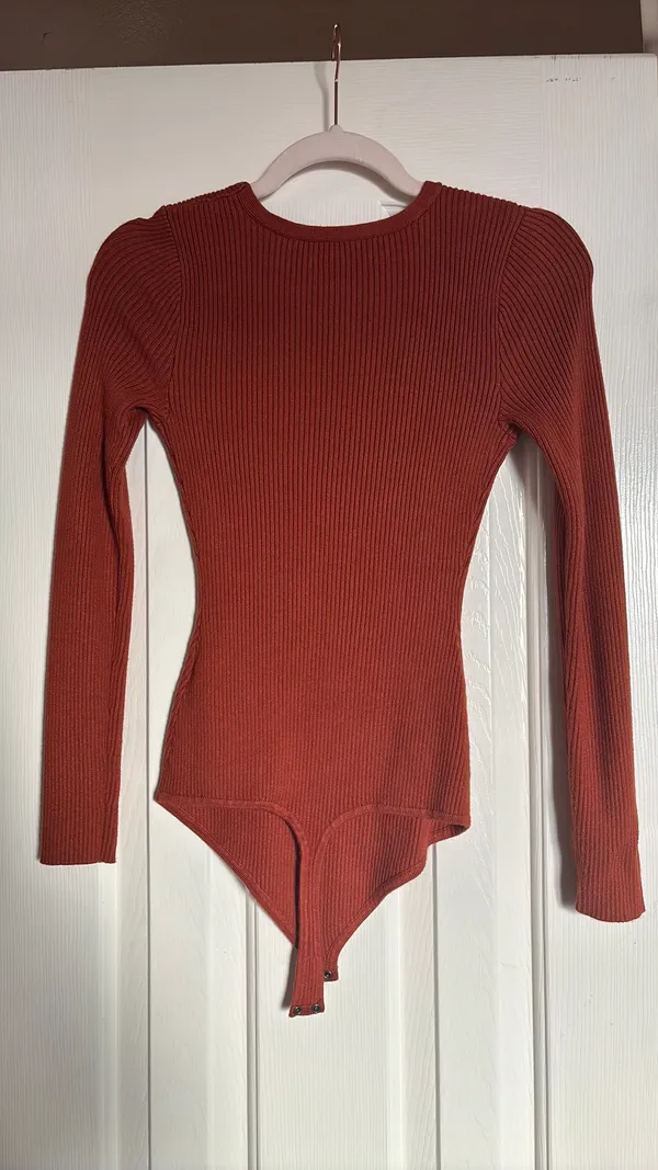 Abercrombie Sweater Knit Burnt Orange Bodysuit - Image 2