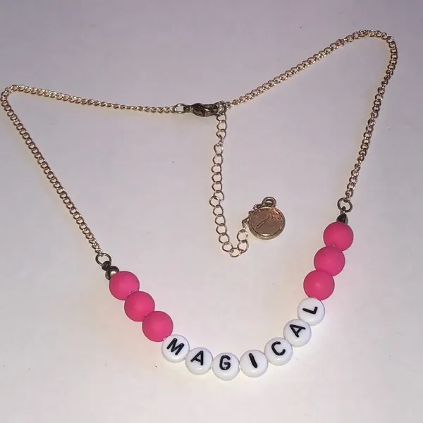 Magical Gold Tone Pink and White Beaded Boho Necklace - Image 2