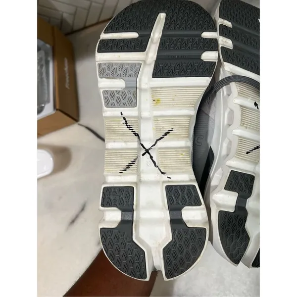On Running CloudTec Women’s Shoes Size 9 White Gray Lightweight Swiss Sneakers - Image 6