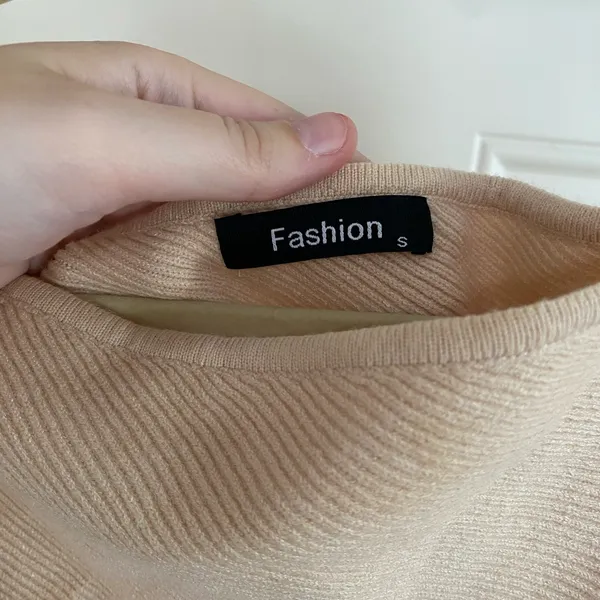 Amazon Off-the-Shoulder Cream Sweater - Image 4