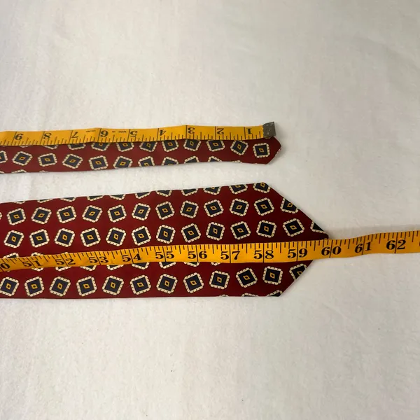 Vintage Brooks Brothers Makers England Men's Tie Silk Red Geometric Necktie - Image 10