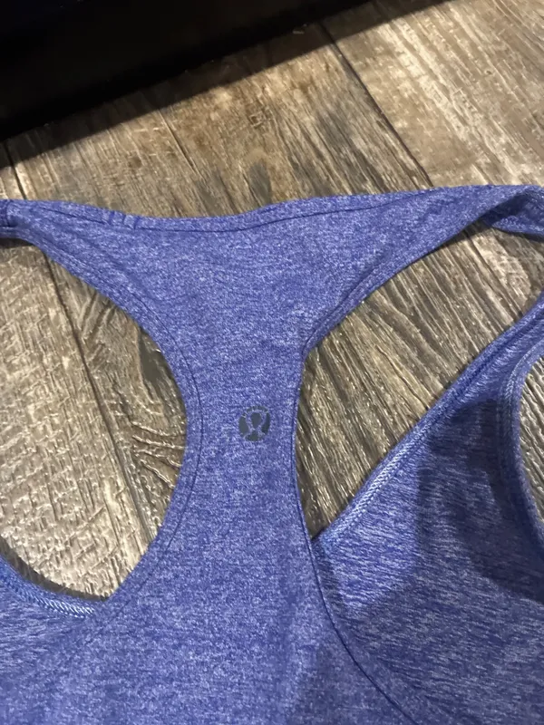 Lululemon tank top - Image 3