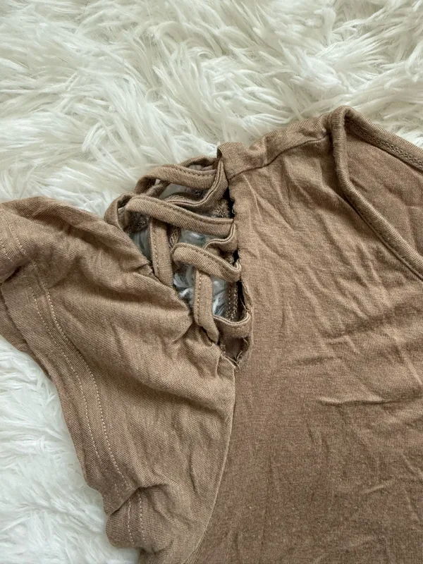 Brown blouse with cut out detailing on sleeves - Image 2