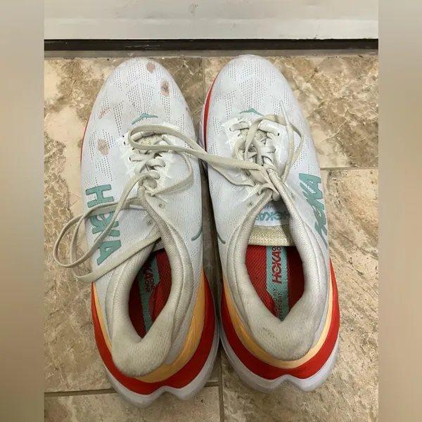Hoka Mach 4 running shoes - Image 2