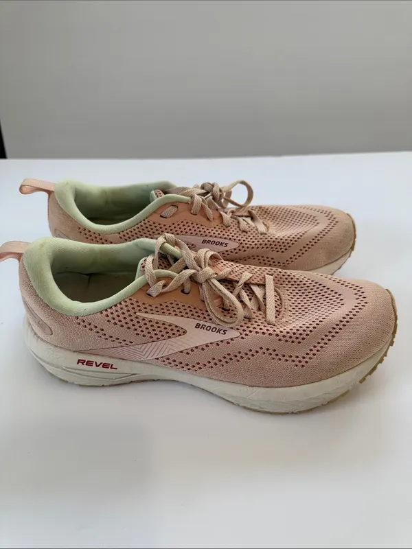Brooks Revel Women's Blush Pink with Mint Liner Athletic Sneakers - Image 4