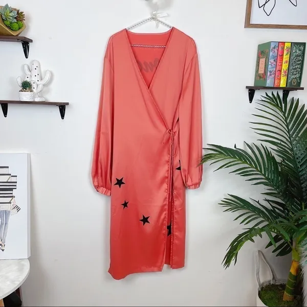 J.ING Wonder Star Print Satin Wrap Maxi Robe Duster Kimono - Image 4