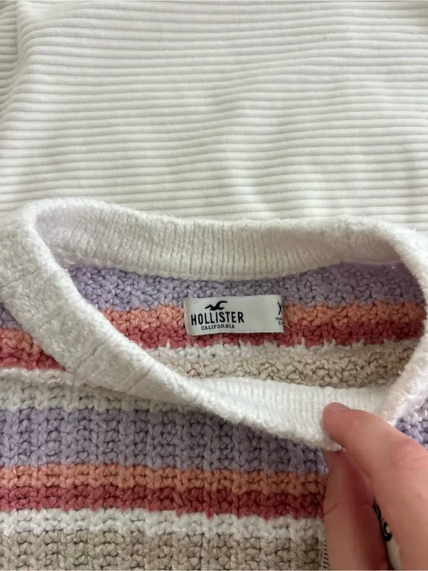 Hollister Cream Sweater with Lavender & Rust Stripes - Image 3