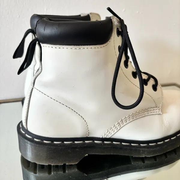Dr. Martens White Leather Boots Size 8 - Image 7