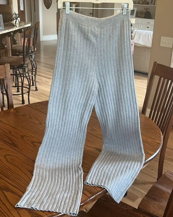 Gray Sweater Pants Comfy Ribbed New Size M - Image 10
