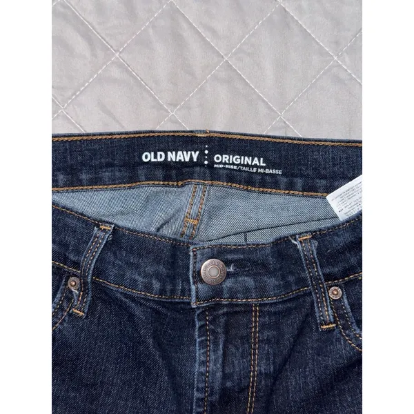 Old Navy Women's‎ Dark Wash Mid Rise Blue Denim Size 6 NWT - Image 3