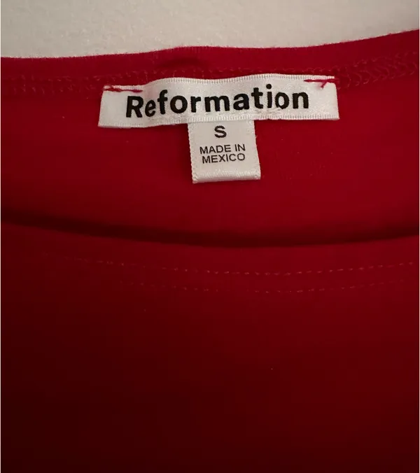 NWOT Reformation Wiley Knit Top in Lipstick - Image 3