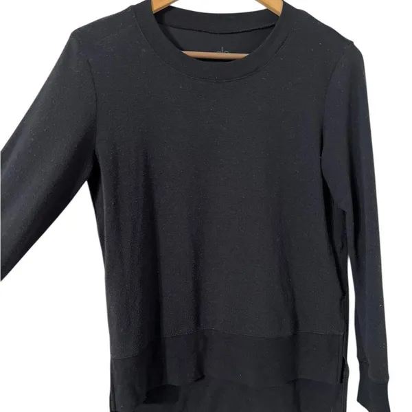 ALO YOGA Hi Low Black Long Sleeve Knit Slit Pullover Top Tunic - Image 5