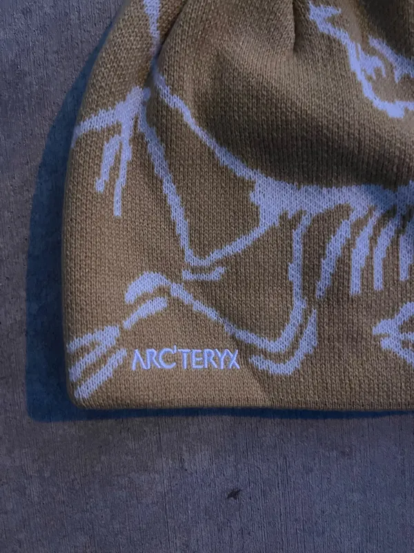 Arc’teryx beanie - Image 2