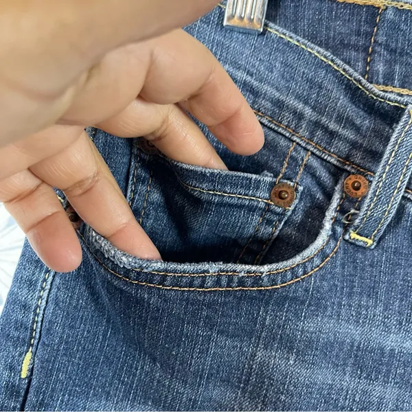 Lucky Brand Blue Straight Leg Jeans Classic Style - Image 4
