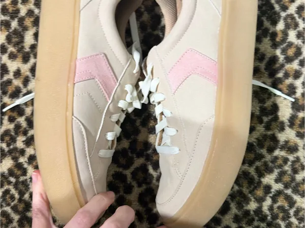 Like new dr scholls Madison sneaker size 9.5 Pink - Image 5