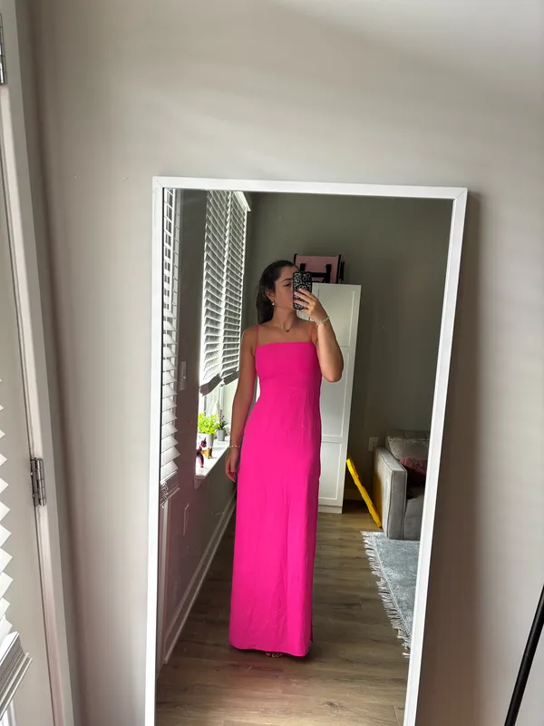 Superdown Addison Maxi Dress in Pink Small - Image 17