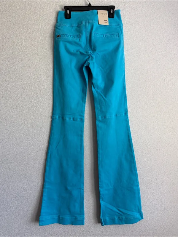 Alice + Olivia Sofia High Rise Boyfriend Jeans in Ocean Floor Blue, Size 25, NWT - Image 9