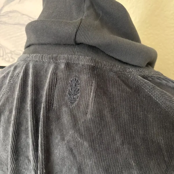 FREE‎ PEOPLE Movement Last Chance Charcoal Oversized Velour Pullover Size Small - Image 4