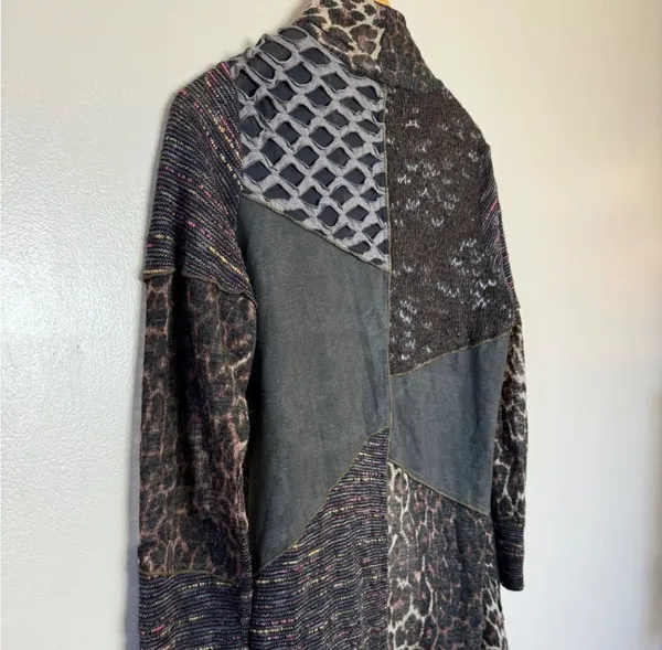 CLEARANCE! Brown Dor Dor Couture Multi Pattern Open Sweater Size M EUC Size M - Image 4